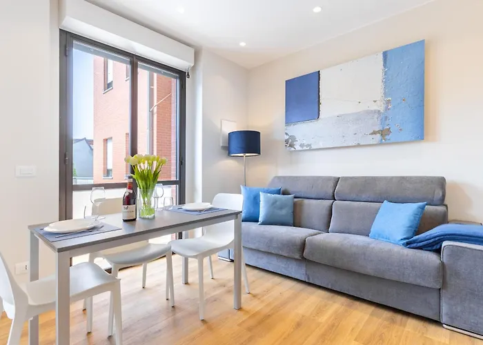 Апартаменты C8 *